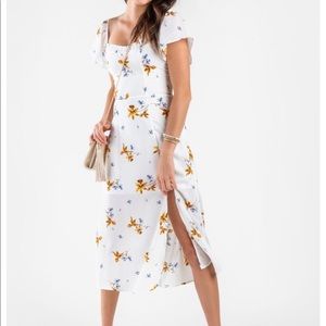 3/$30 NWT - trixxi off the shoulder white midi